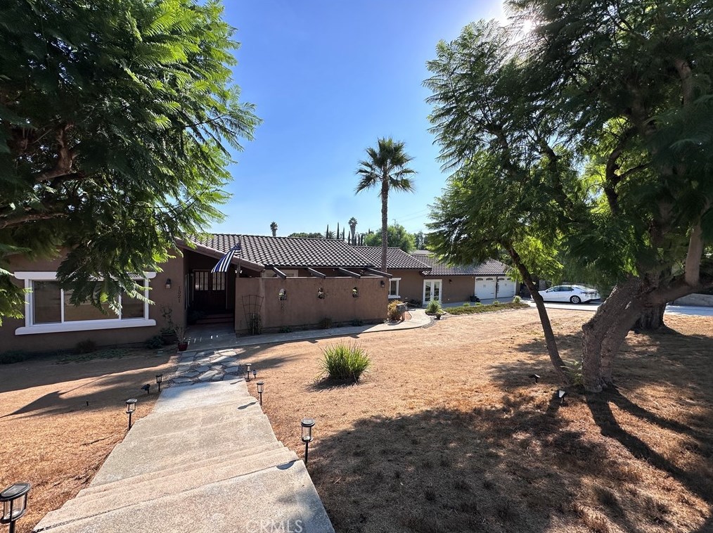 1321 Friends Way, Fallbrook, CA 92028