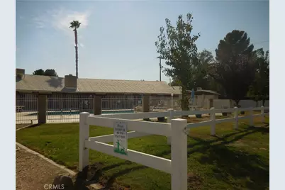 42751 Highway 74 #71, Hemet, CA 92544 - Photo 40