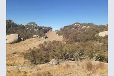 41300 Rocky Valley Way, Aguanga, CA 92536 - Photo 2