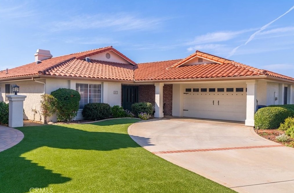 1073 Ridge Heights Dr, Fallbrook, CA 92028