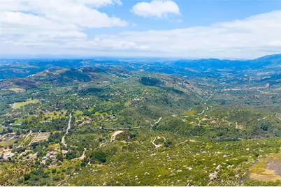 45 Calle De Mucho, Murrieta, CA 92562 - Photo 12