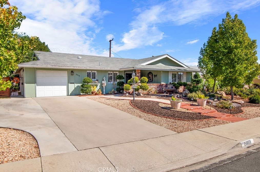 28868 W Worcester Rd, Menifee, CA 92586