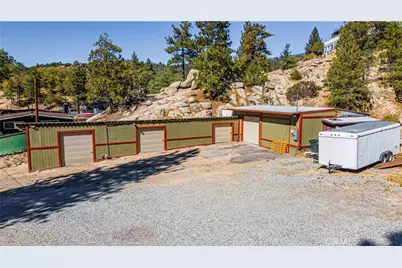 32861 Deer Lick, Running Springs, CA 92382 - Photo 10