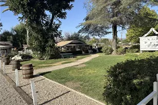 42030 C St, Murrieta, CA 92562 - Photo 2