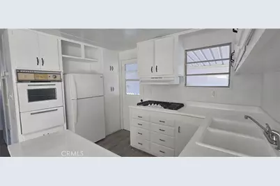 220 San Carlos Drive, Hemet, CA 92543 - Photo 6