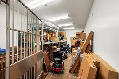 103 E Stetson Avenue, Hemet, CA 92543 - Photo 32