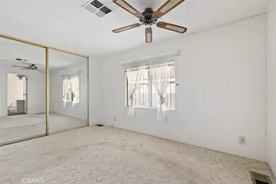 1525 W Oakland Avenue #62, Hemet, CA 92543 - Photo 12