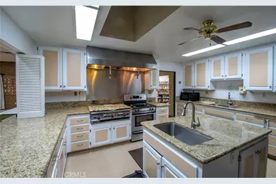 1525 W Oakland Avenue #62, Hemet, CA 92543 - Photo 34