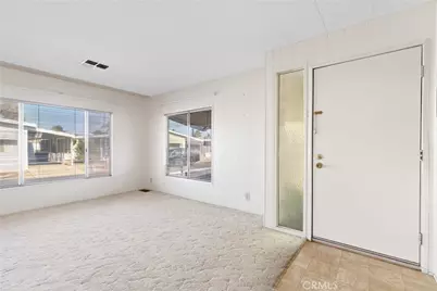 1525 W Oakland Avenue #62, Hemet, CA 92543 - Photo 2