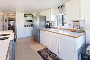 32530 San Miguelito Dr, Thousand Palms, CA 92276 - Photo 6