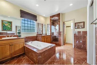 21990 Village Way, Canyon Lake, CA 92587 - Photo 32