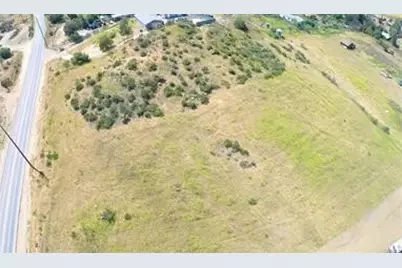 25700 Bundy Canyon, Menifee, CA 92584 - Photo 8