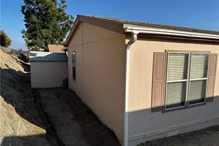 32600 State Hwy 74, Hemet, CA 92545 - Photo 30