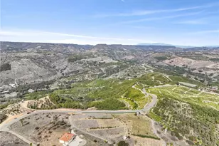 45811 Camaron Rd, Temecula, CA 92590 - Photo 12