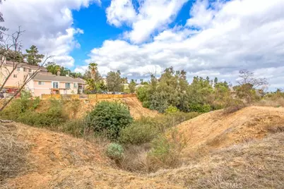 21 Judy Ann Drive, Riverside, CA 92503 - Photo 14