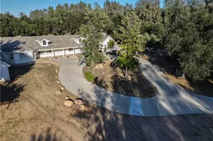 38151 Calle De Lobo, Murrieta, CA 92562 - Photo 52