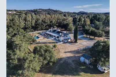 38151 Calle De Lobo, Murrieta, CA 92562 - Photo 48