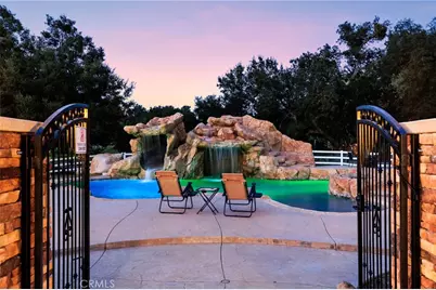 38151 Calle De Lobo, Murrieta, CA 92562 - Photo 32