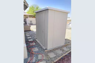 26097 Fountain Palm Drive, Homeland, CA 92548 - Photo 14