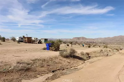 9654 N Corto Road, Apple Valley, CA 92308 - Photo 2