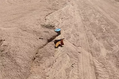 9654 N Corto Road, Apple Valley, CA 92308 - Photo 8