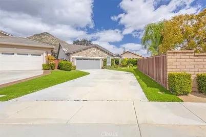 7692 Dutra Drive, Hemet, CA 92545 - Photo 2