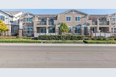 41985 #302 Emelia Street, Murrieta, CA 92562 - Photo 2