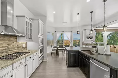 39526 Calle Cabernet, Temecula, CA 92591 - Photo 12