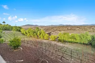 39526 Calle Cabernet, Temecula, CA 92591 - Photo 48