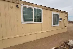 40694 Mountain View Rd, Newberry Springs, CA 92365 - Photo 6