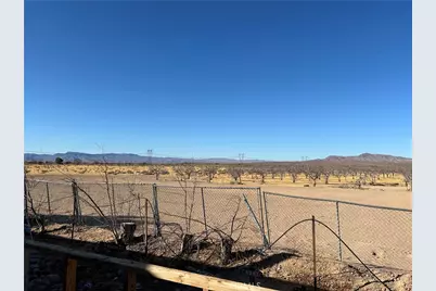 40694 Mountain View Road, Newberry Springs, CA 92365 - Photo 22