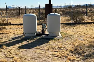 40694 Mountain View Rd, Newberry Springs, CA 92365 - Photo 18