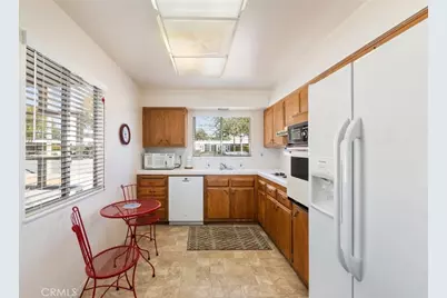 26135 Cherry Hills Boulevard, Menifee, CA 92586 - Photo 18