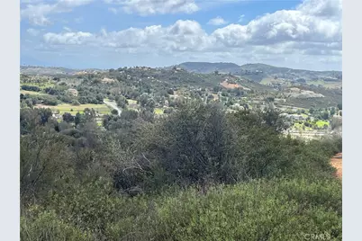 0 Saint Gallen, Murrieta, CA 92562 - Photo 4