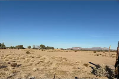 33966 Harvard Road, Newberry Springs, CA 92365 - Photo 4