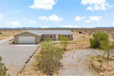 61375 Leslie Lane, Landers, CA 92285 - Photo 2