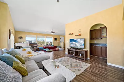 61375 Leslie Lane, Landers, CA 92285 - Photo 10