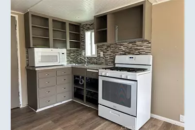 51063 29 Palms Hwy #33, Morongo Valley, CA 92256 - Photo 10