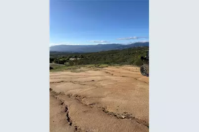 40667 Watts Road, Hemet, CA 92544 - Photo 14