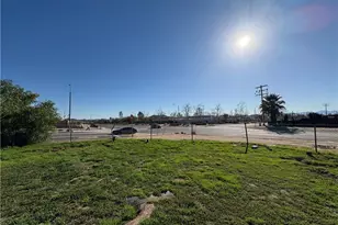 25490 Briggs Rd, Homeland, CA 92548 - Photo 6