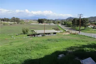 25070 Hayes Ave, Murrieta, CA 92562 - Photo 14