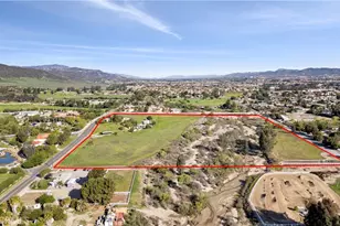 25070 Hayes Ave, Murrieta, CA 92562 - Photo 10