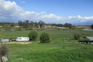 25070 Hayes Ave, Murrieta, CA 92562 - Photo 16