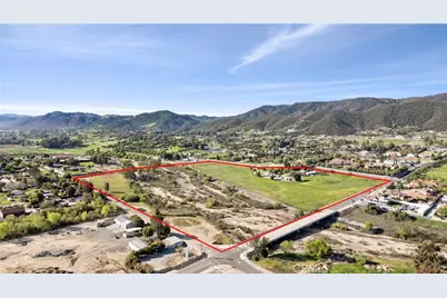 25070 Hayes Avenue, Murrieta, CA 92562 - Photo 8