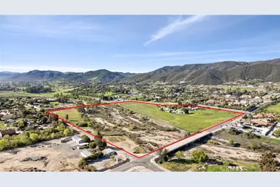 25070 Hayes Avenue, Murrieta, CA 92562 - Photo 4