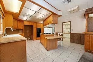 30740 Palmetto Palm Ave, Homeland, CA 92548 - Photo 12