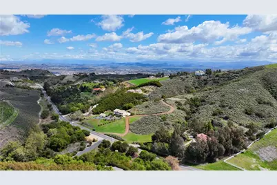 11 Sandia Creek Road, Temecula, CA 92590 - Photo 2