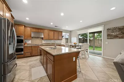 30873 Bald Eagle Street, Murrieta, CA 92563 - Photo 18