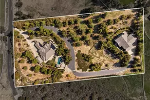 38565 Celine Cove, Murrieta, CA 92562 - Photo 4