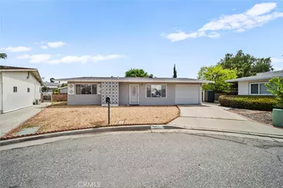 820 S Alessandro Street, Hemet, CA 92543 - Photo 2